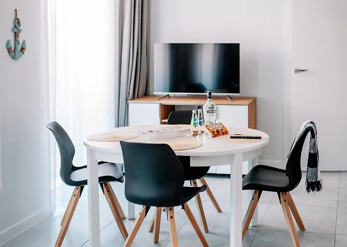 Aquarius Edel 201 Przy Plazy *